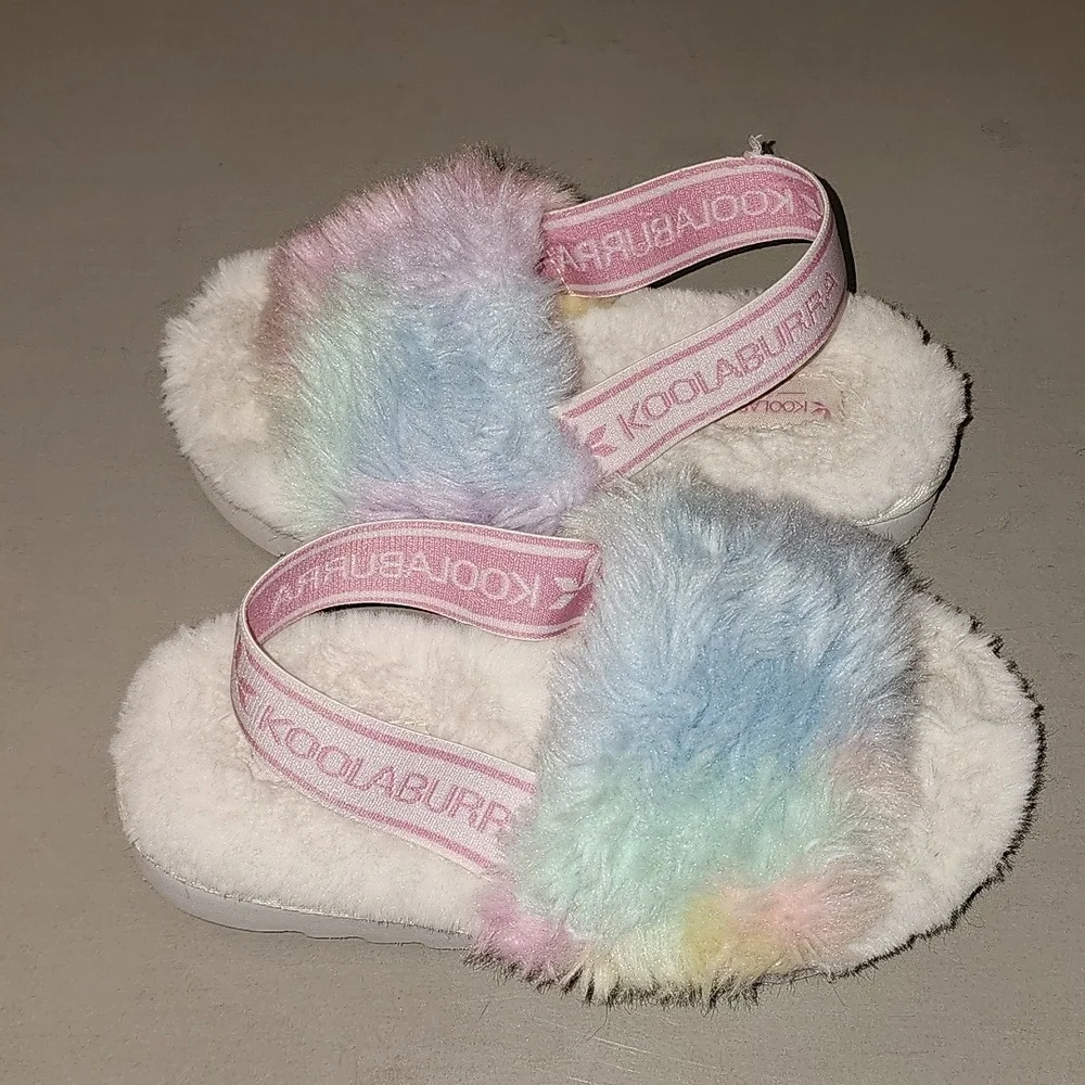 Koolaburra by UGG Kids Rainbow Fluffy Slippers